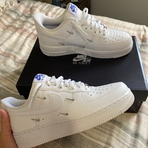 WMNS Nike Air Force 1 ‘07 LX "Mini Chrome Swoosh"